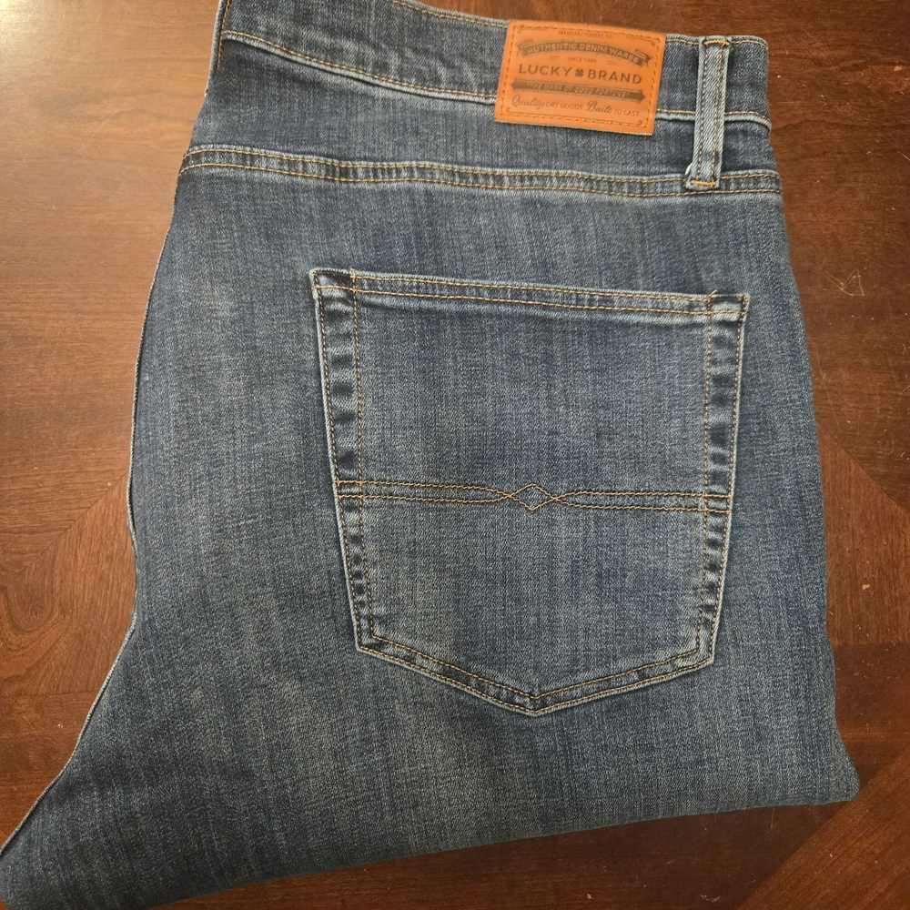 LUCKY BRAND Athletic Straight Men's Jeans Med Wash 40/32